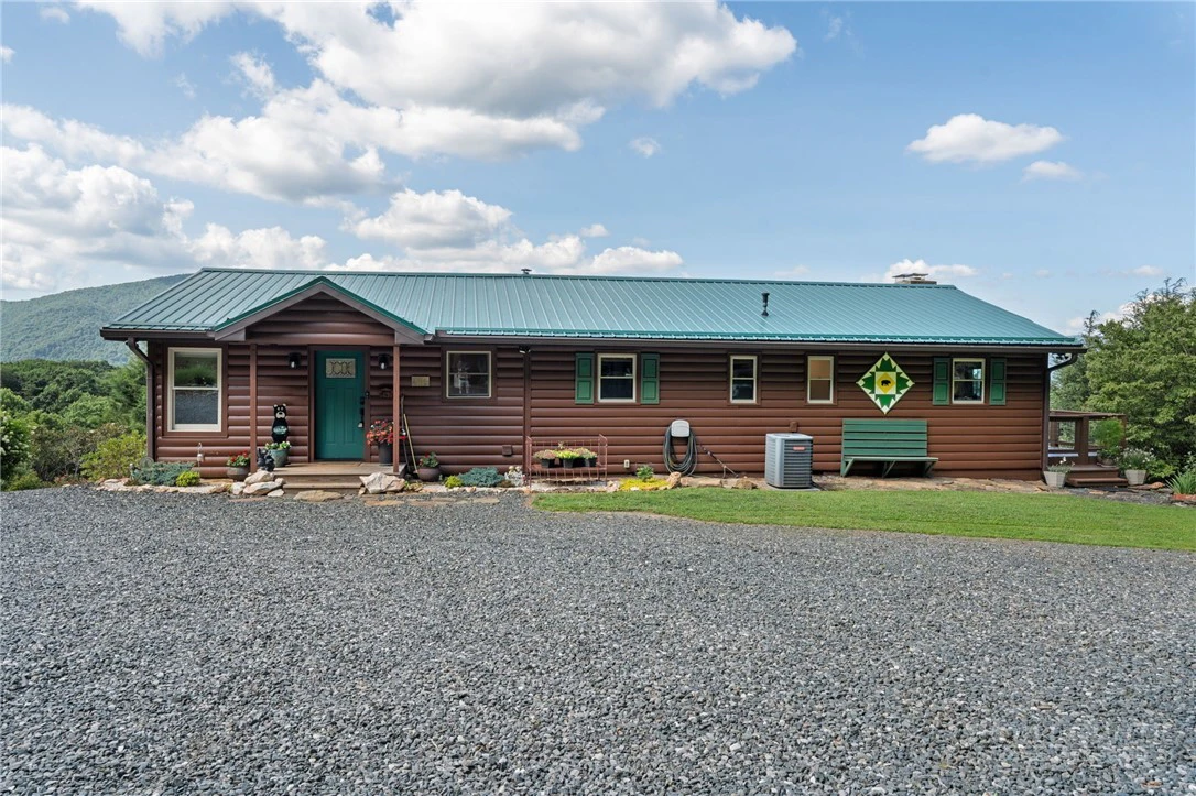 Image number 7 for the current listing