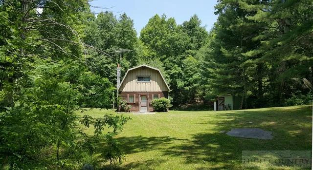 Image number 9 for the current listing