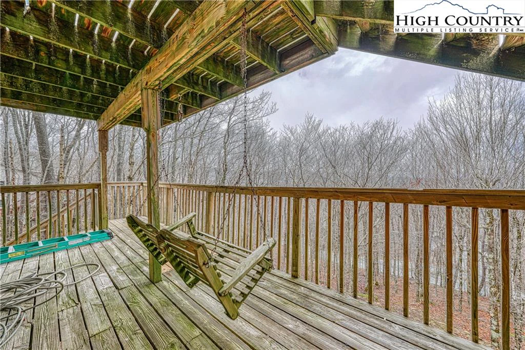 Image number 15 for the current listing