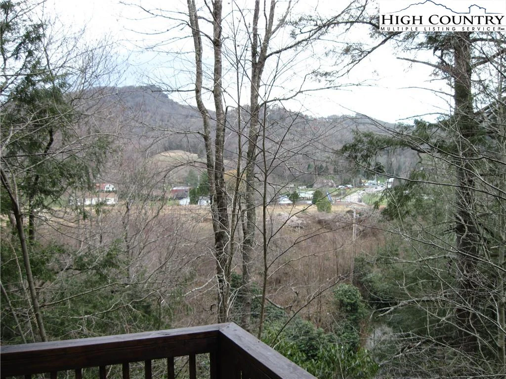 Image number 10 for the current listing