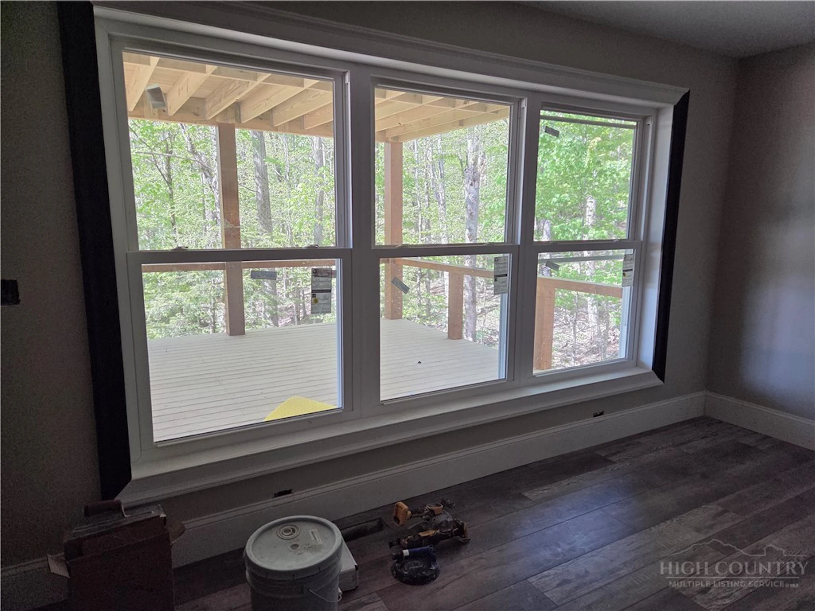 Image number 12 for the current listing