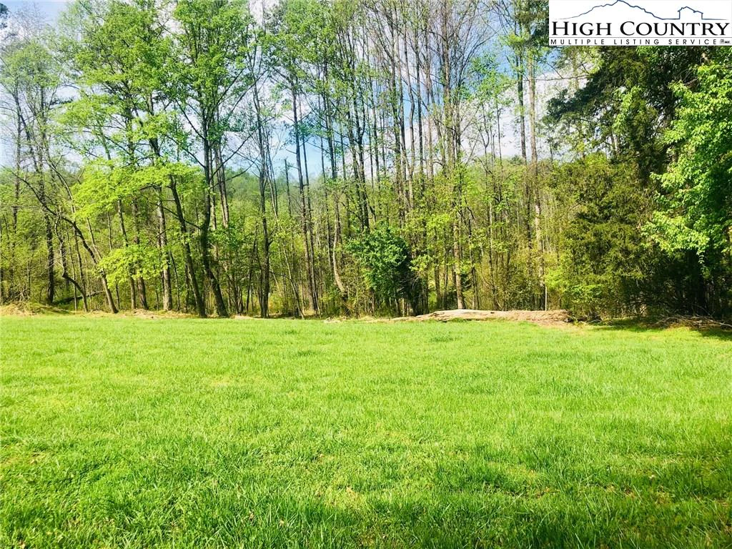 Image number 18 for the current listing