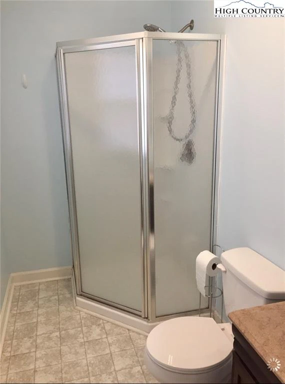 Image number 5 for the current listing