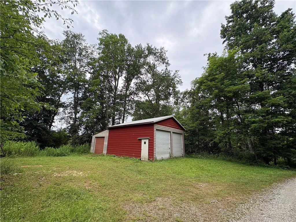Image number 4 for the current listing