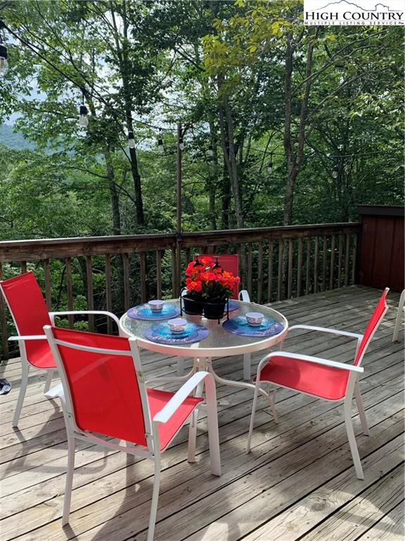 Image number 13 for the current listing