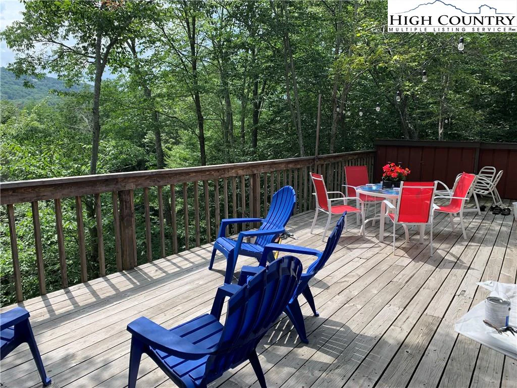 Image number 12 for the current listing