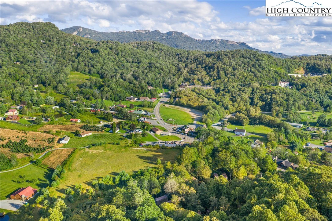 Image number 4 for the current listing