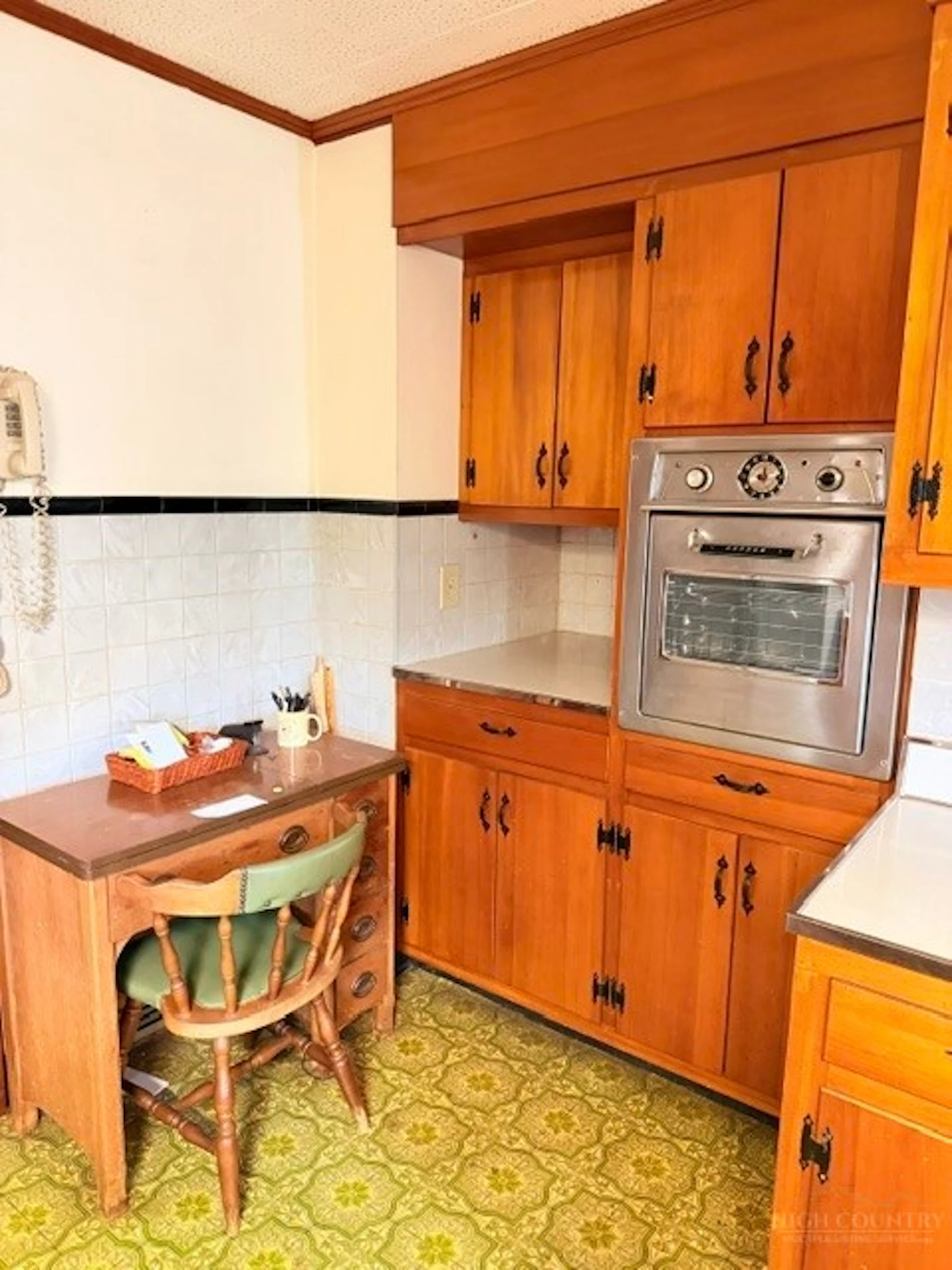 Image number 7 for the current listing