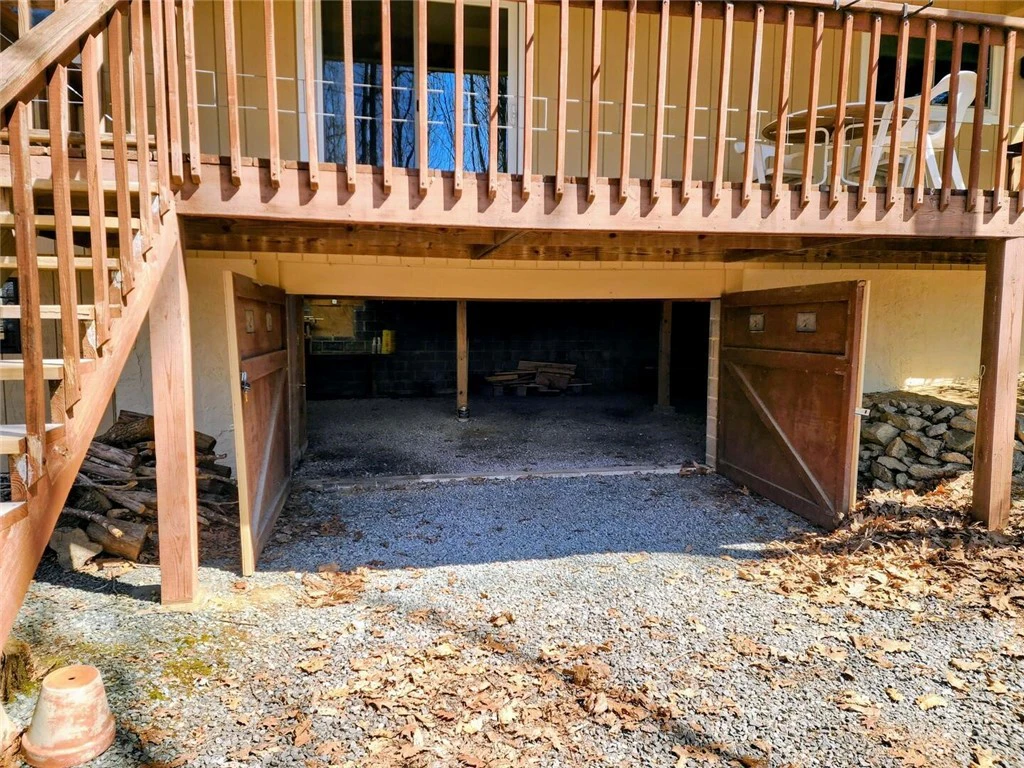 Image number 6 for the current listing