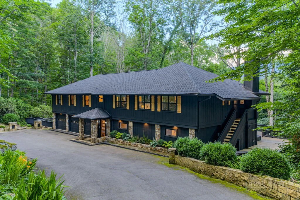 Image number 5 for the current listing