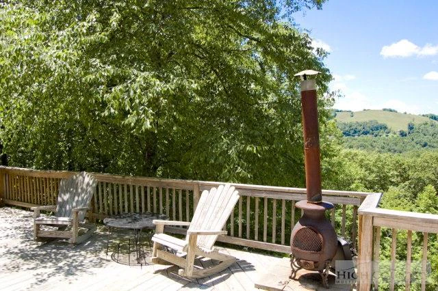 Image number 9 for the current listing