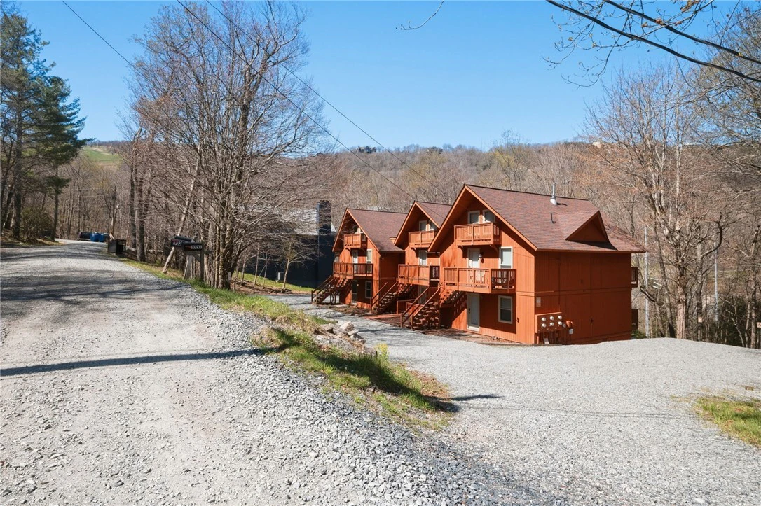 Image number 8 for the current listing