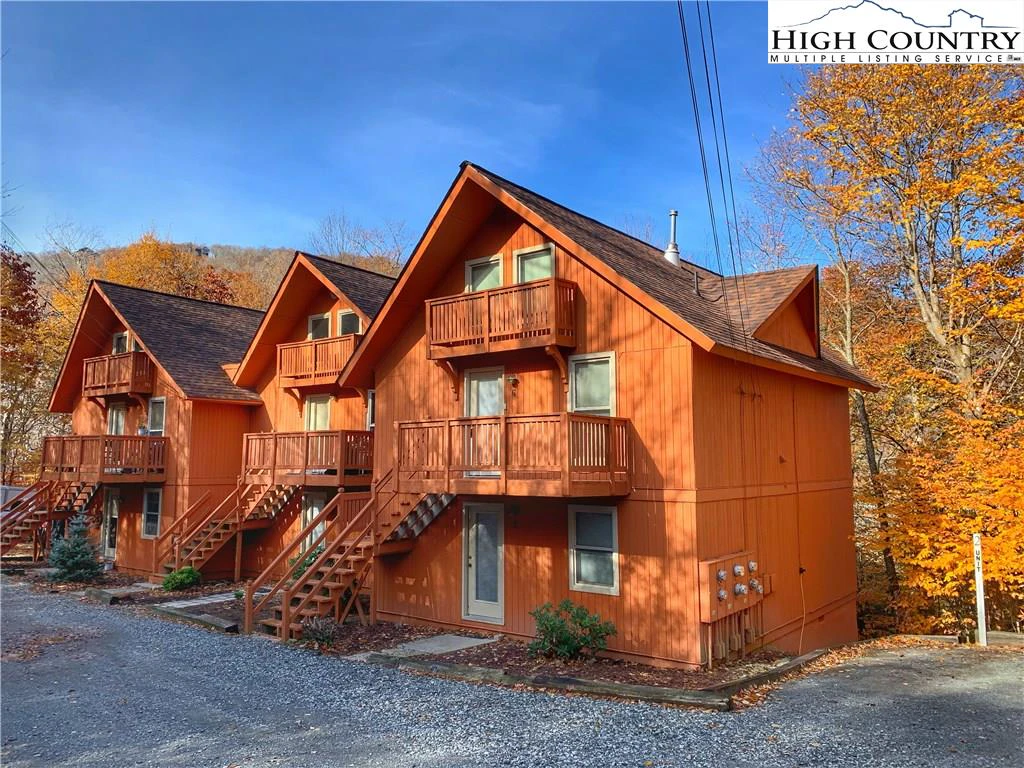 Image number 1 for the current listing
