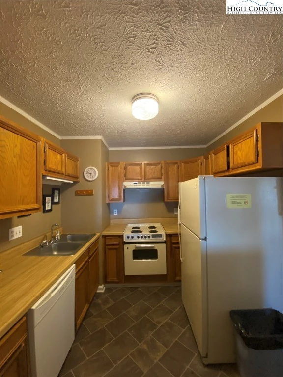 Image number 10 for the current listing