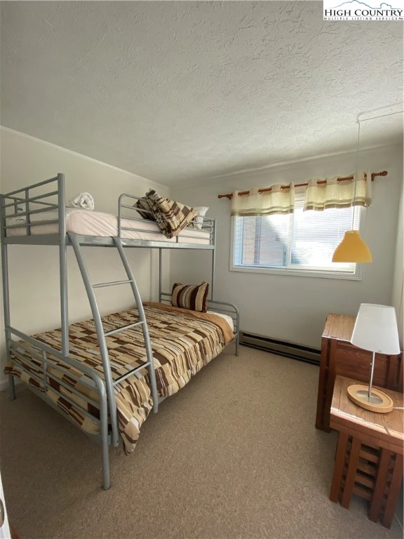 Image number 14 for the current listing