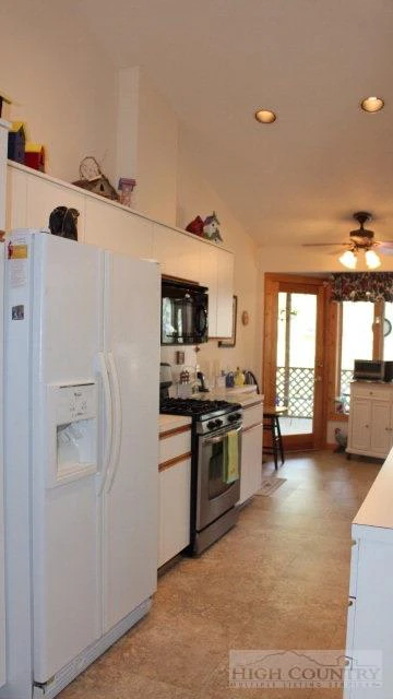 Image number 4 for the current listing