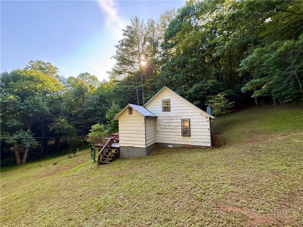 Image number 3 for the current listing