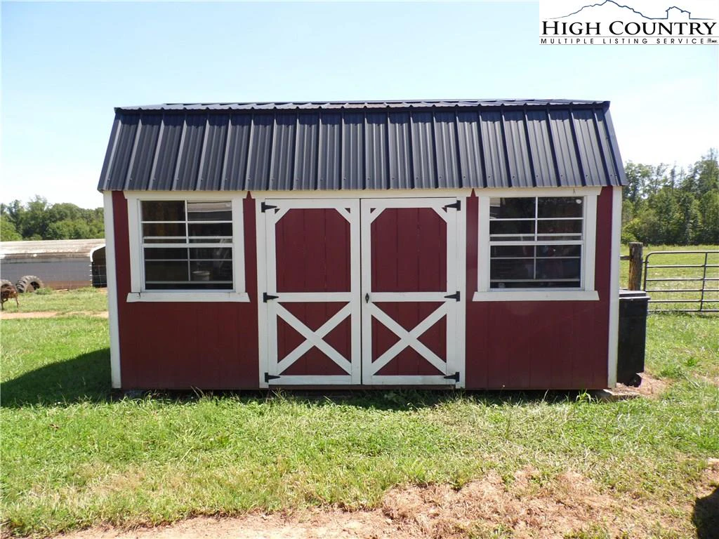 Image number 10 for the current listing
