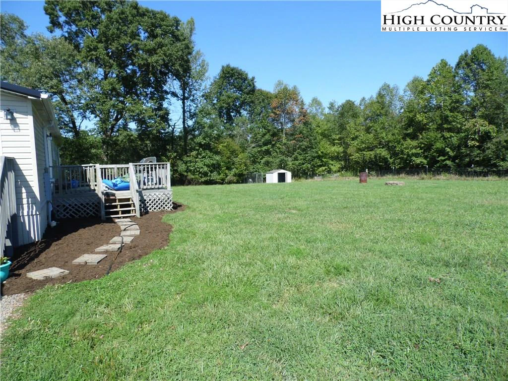 Image number 8 for the current listing