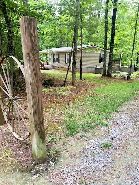 Image number 16 for the current listing