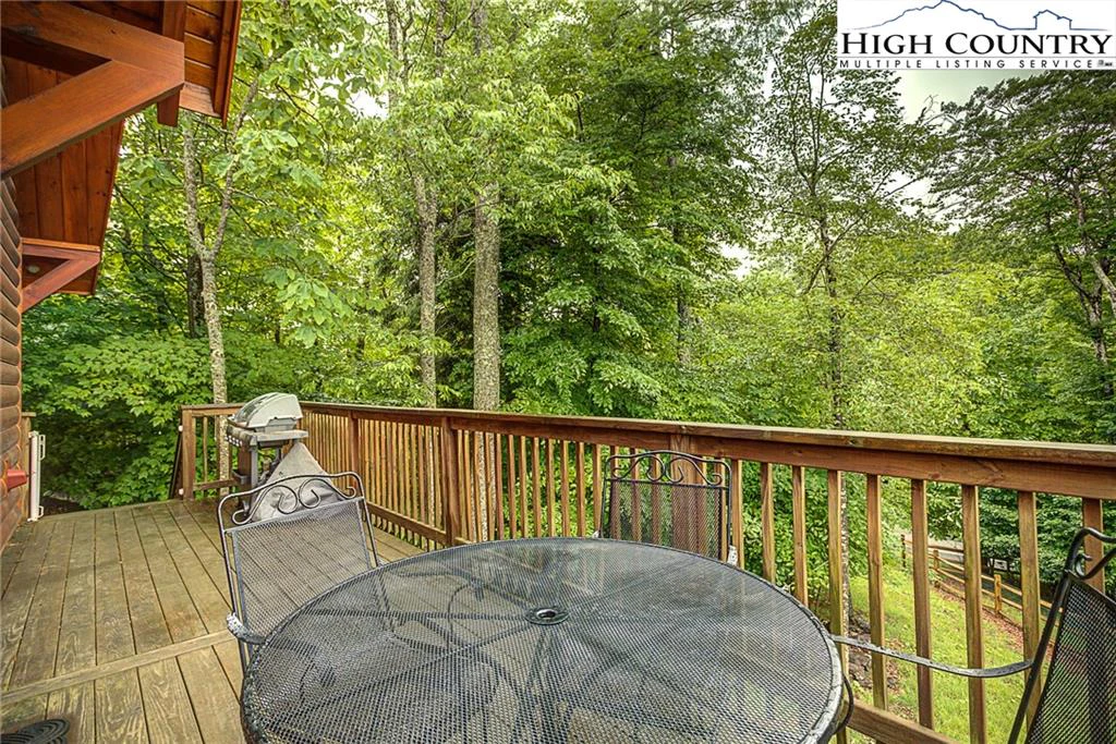Image number 7 for the current listing