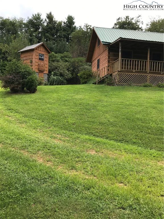 Image number 18 for the current listing