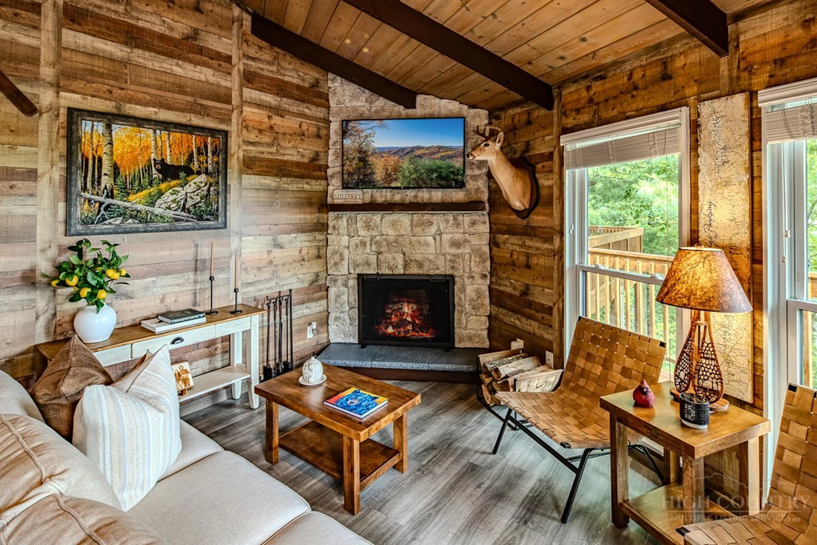 Image number 8 for the current listing