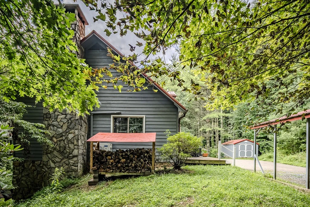 Image number 4 for the current listing