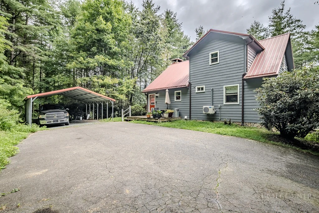 Image number 6 for the current listing