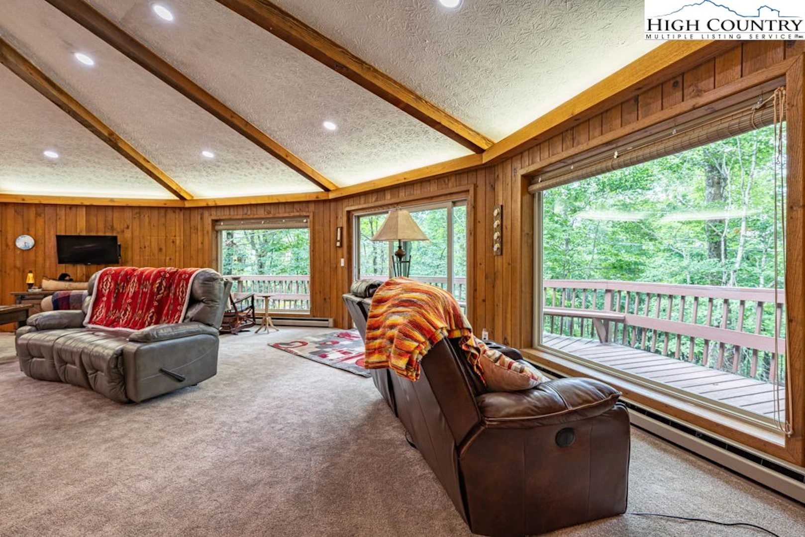 Image number 4 for the current listing