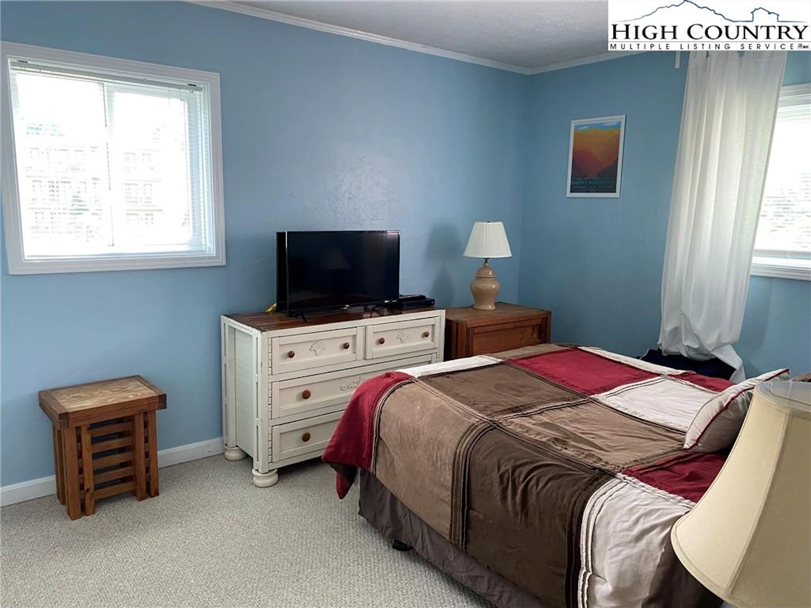 Image number 9 for the current listing