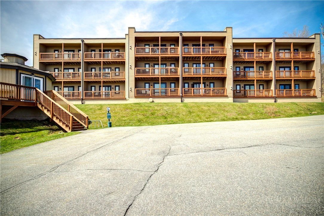 Image number 6 for the current listing