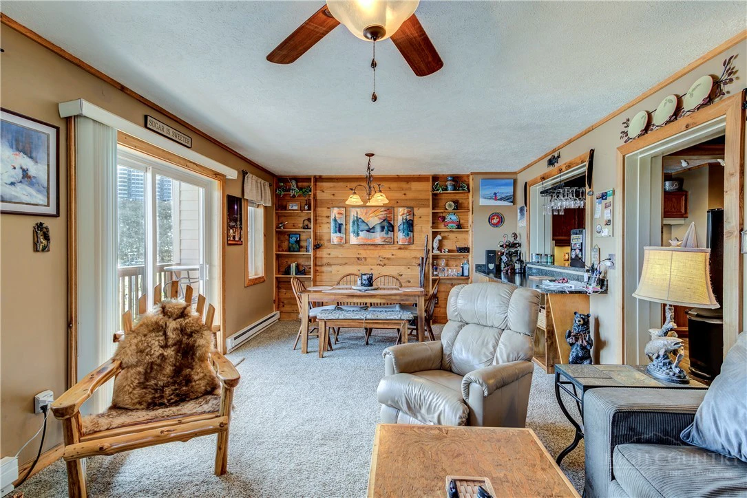 Image number 18 for the current listing