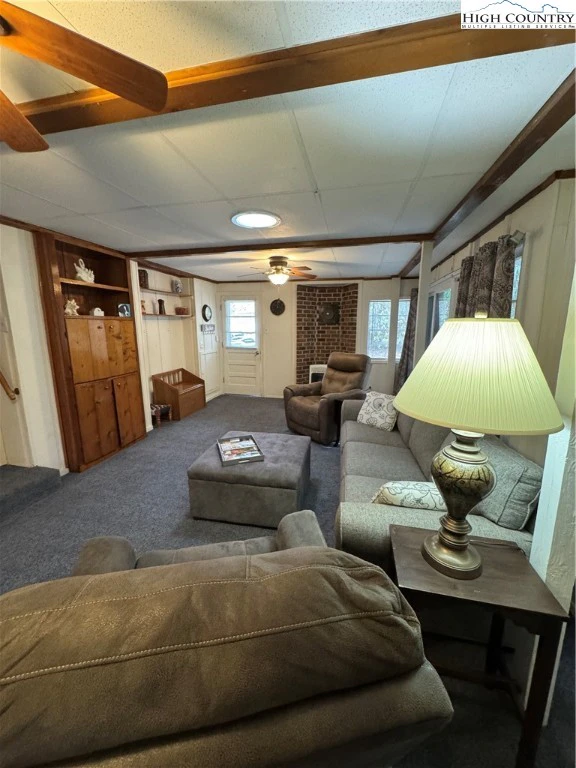 Image number 14 for the current listing