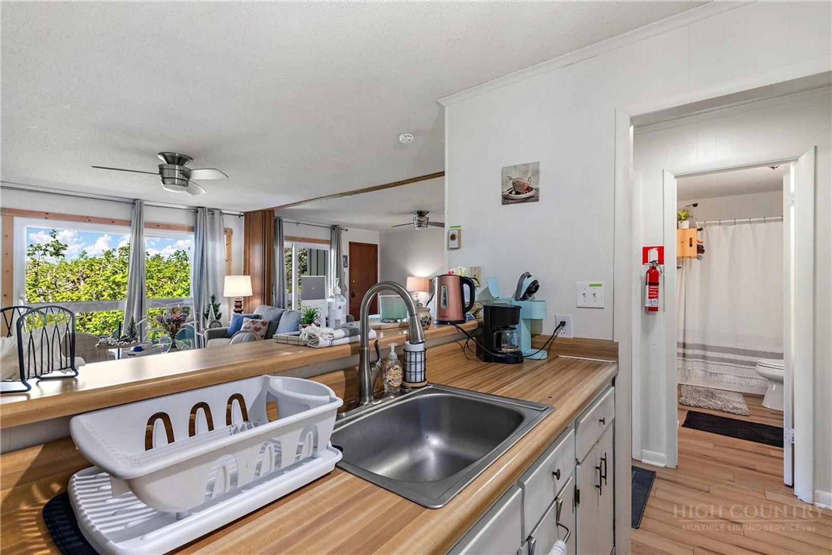 Image number 10 for the current listing