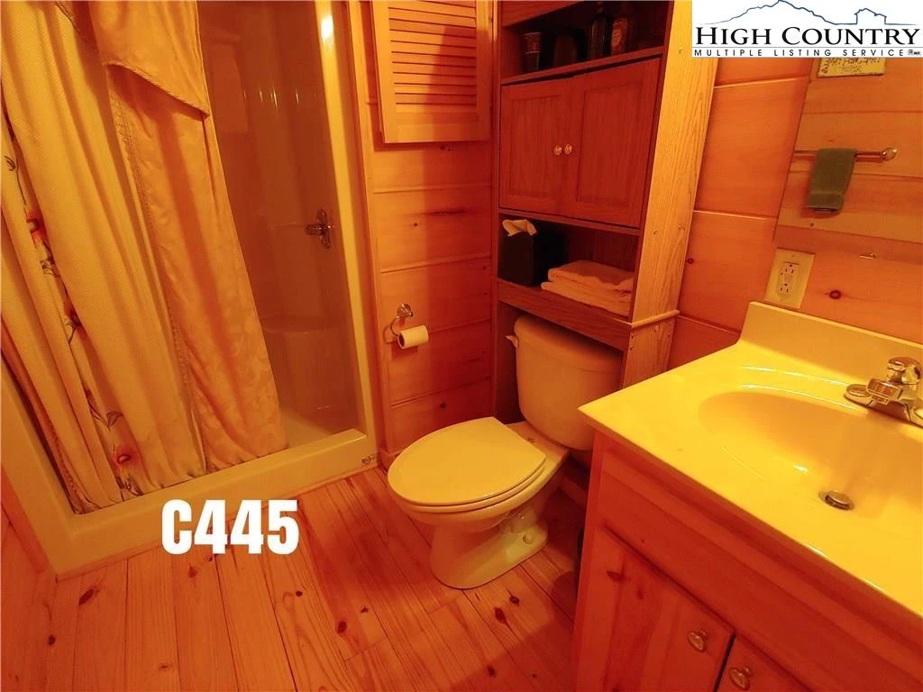Image number 5 for the current listing