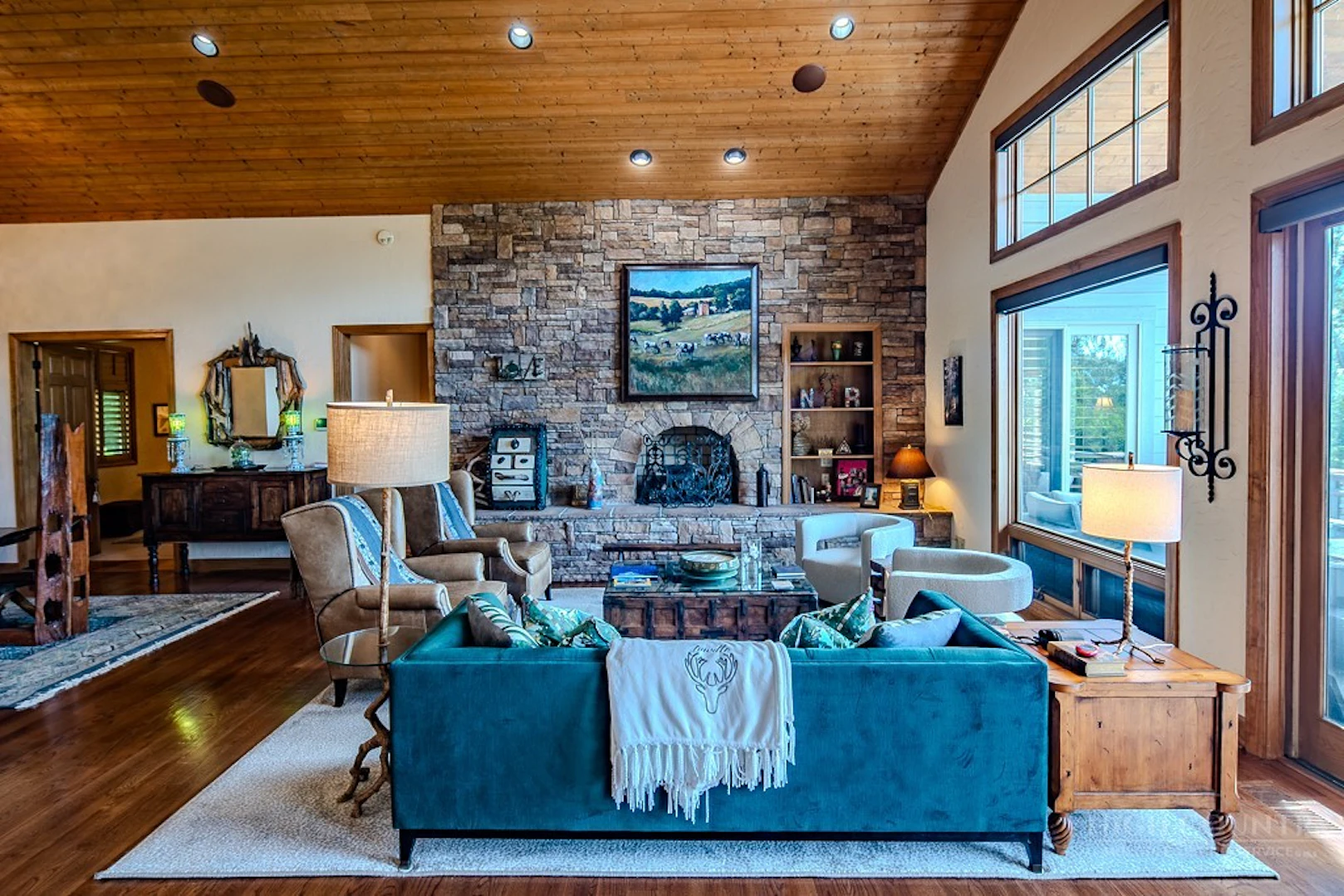Image number 6 for the current listing