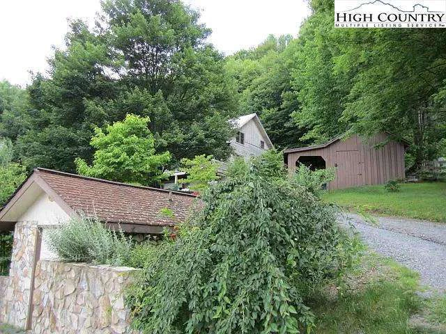 Image number 13 for the current listing