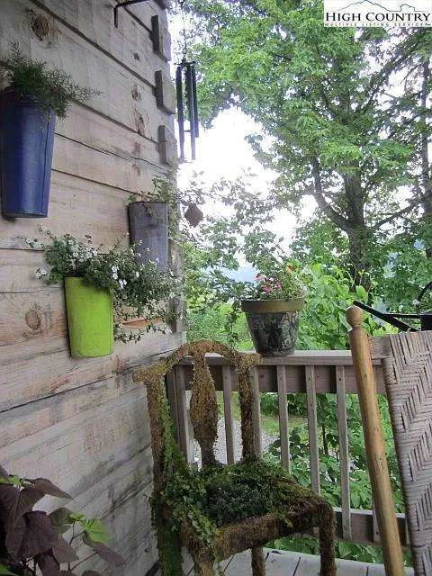 Image number 16 for the current listing