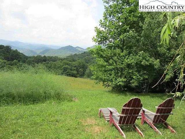 Image number 22 for the current listing
