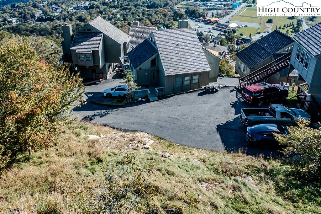 Image number 5 for the current listing