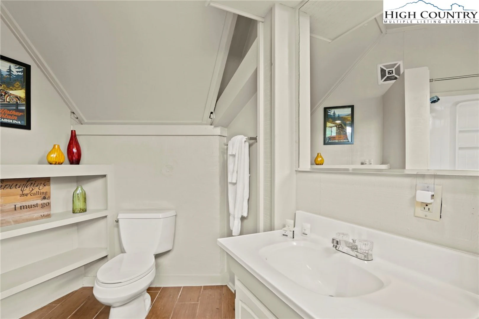 Image number 7 for the current listing