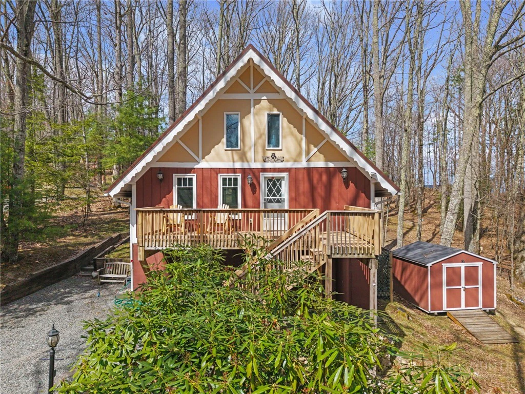 Image number 1 for the current listing