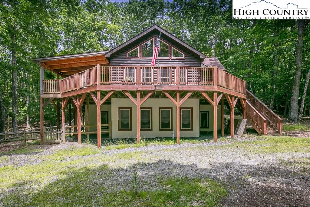 Image number 1 for the current listing