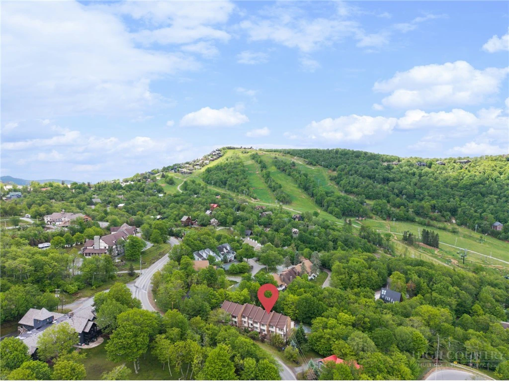 Image number 2 for the current listing