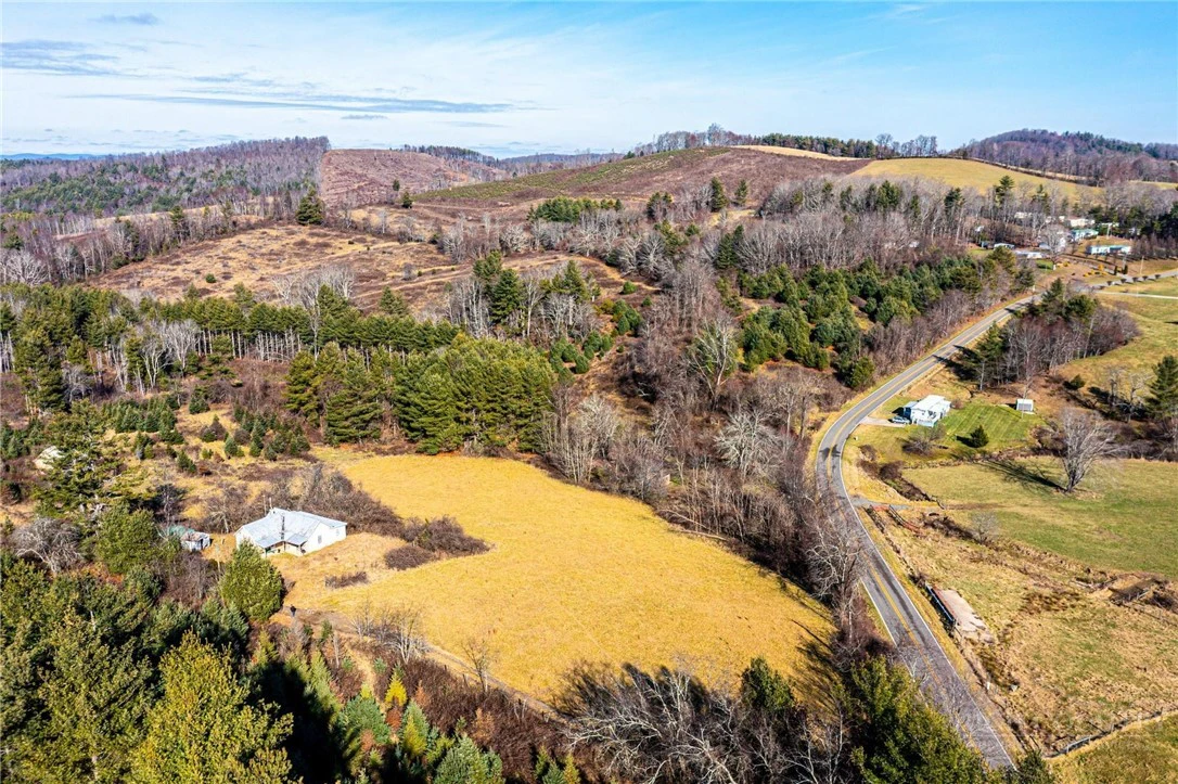 Image number 9 for the current listing