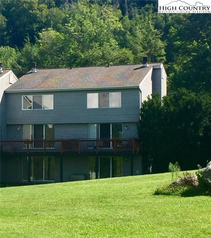 Image number 6 for the current listing