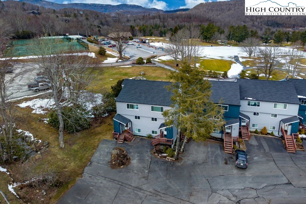 Image number 15 for the current listing
