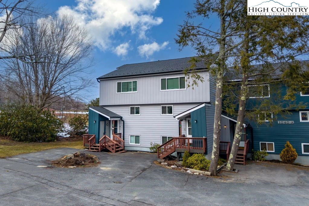 Image number 16 for the current listing