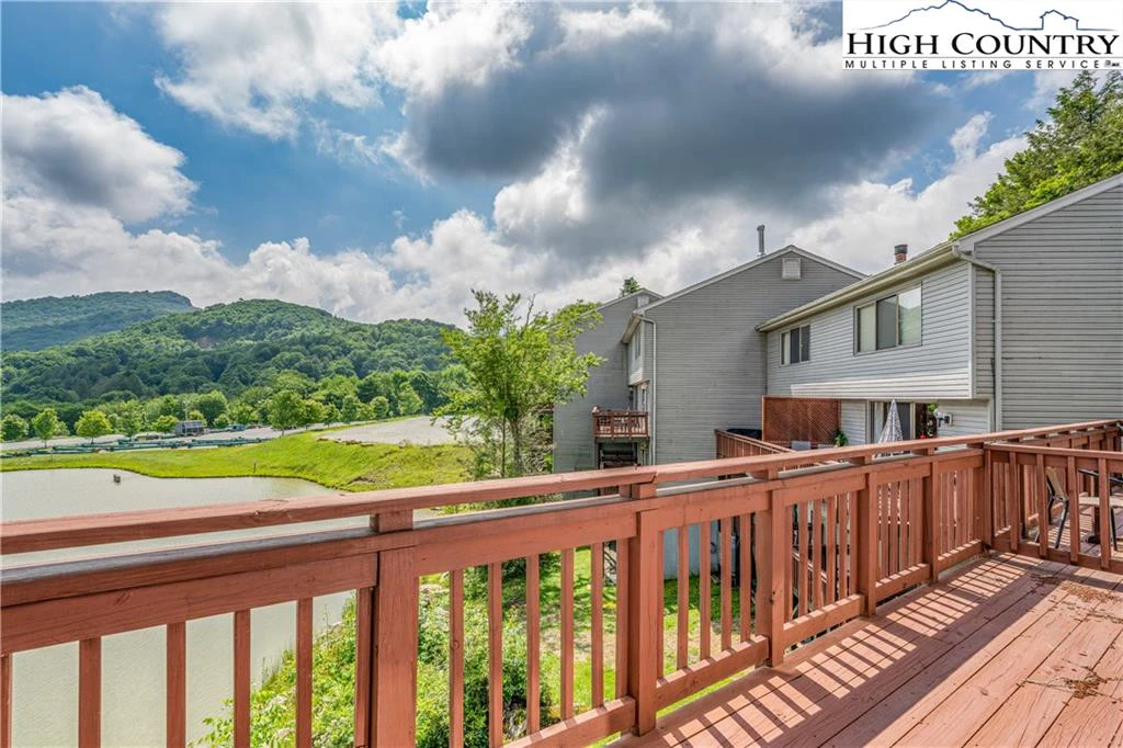 Image number 6 for the current listing